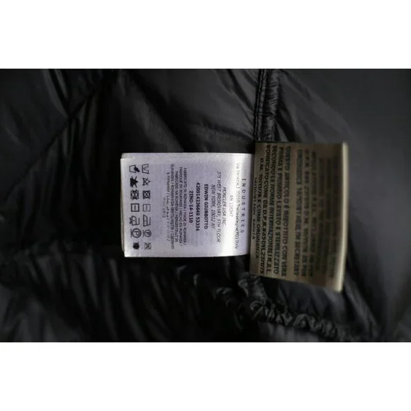 Moncler Edwin Warm Down Jacket Size 2 / Medium / Navy $1,850